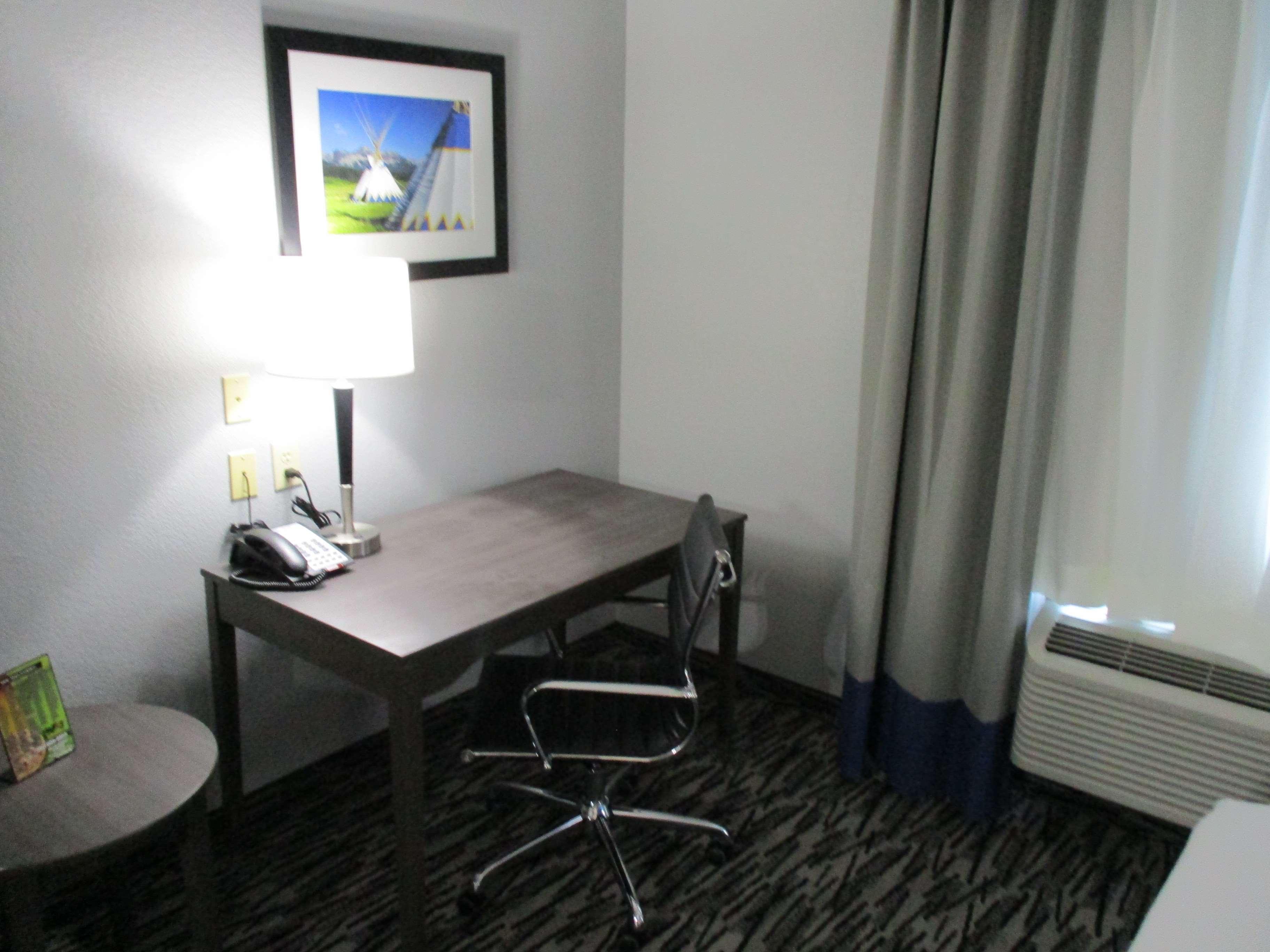 Best Western Windsor Inn Ешленд Екстер'єр фото