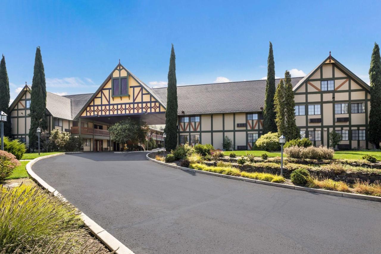 Best Western Windsor Inn Ешленд Екстер'єр фото