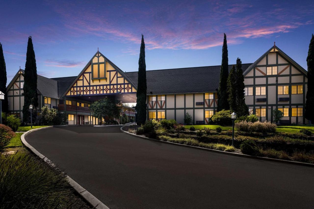 Best Western Windsor Inn Ешленд Екстер'єр фото