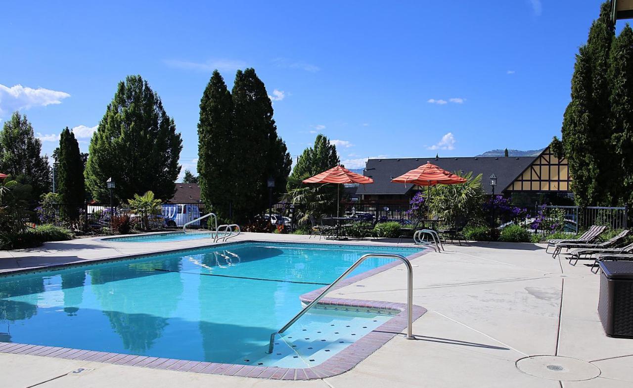 Best Western Windsor Inn Ешленд Екстер'єр фото